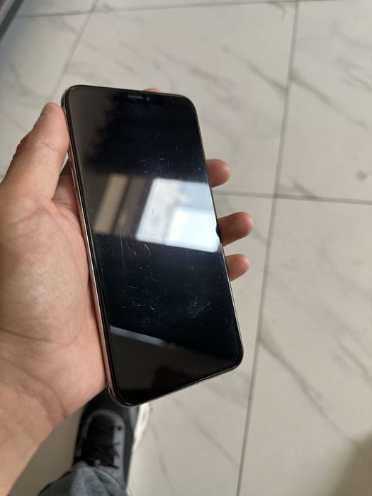 iPhone Xs Max 512Gb holati yaxwi iwlawlari cotkiy