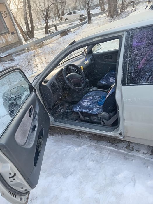 Продам машину Митсубиси кольт