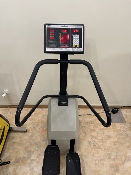 Стэппер Lifefitness 5500