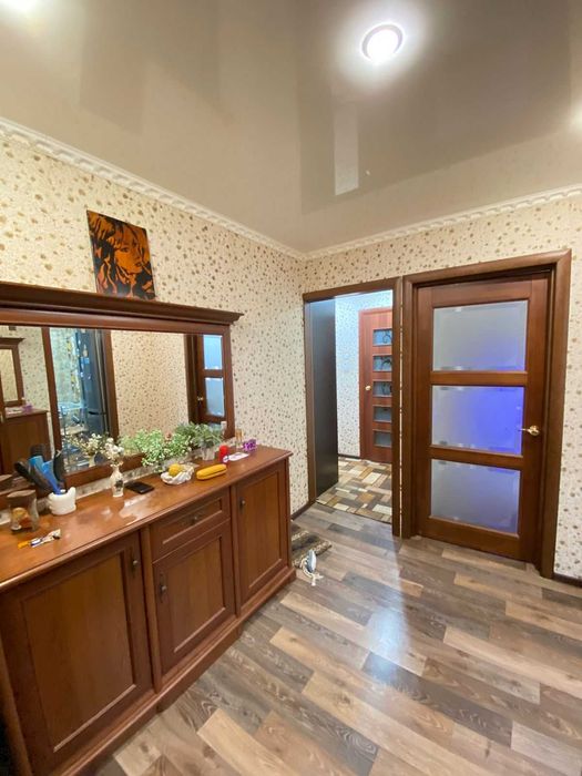 Продается 2 ком квартира район Детская Больница