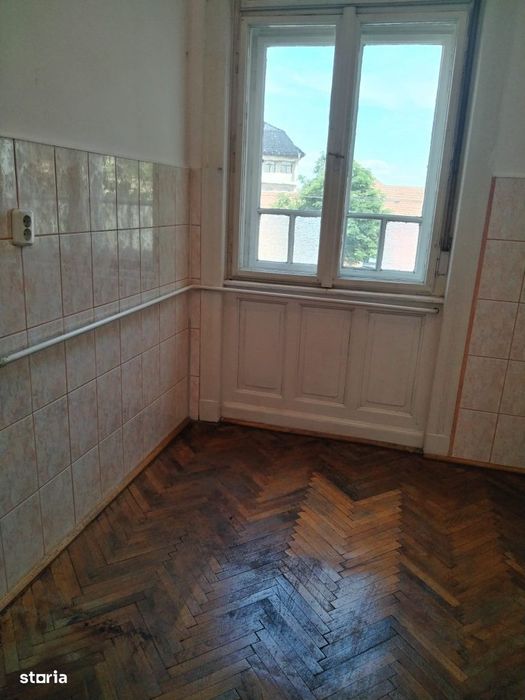 Apartament 270 mp Calea Timisorii 145 000 EURO