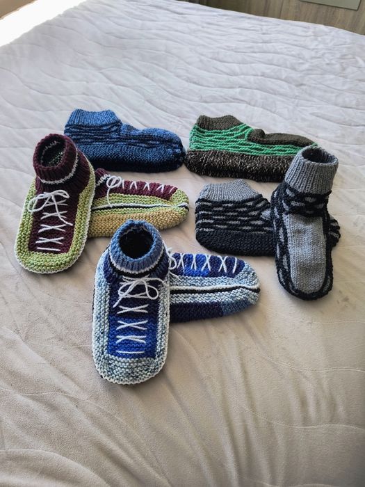 Чорапки и терлици ръчно изплетени
