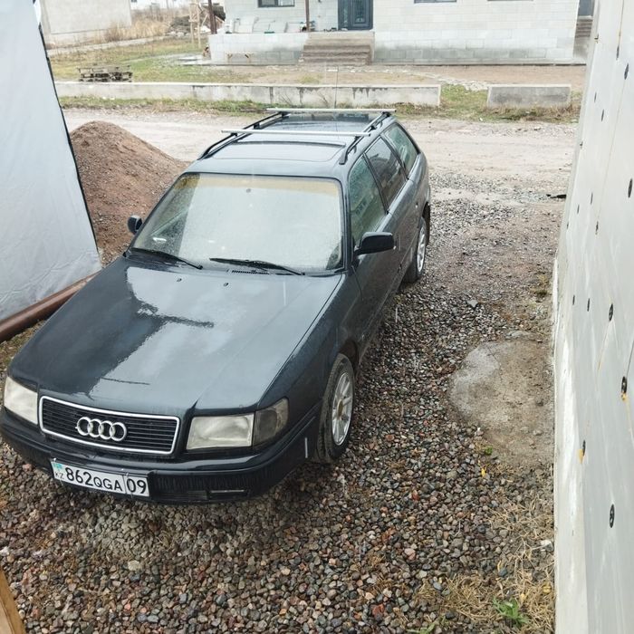 Ауди 100 универсал
