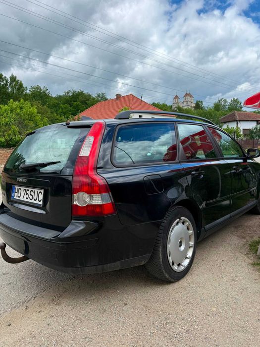 Se vinde volvo v50