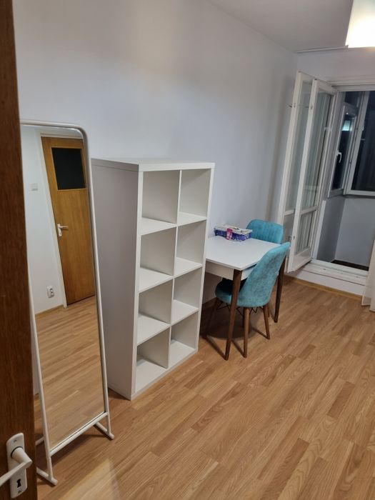 PROPRIETAR, Închiriez garsoniera FIX la intrarea în Parc Ior