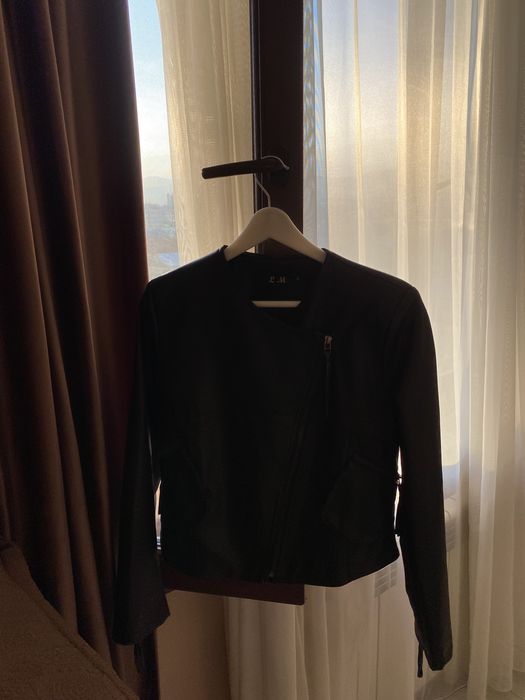 Легкие куртки