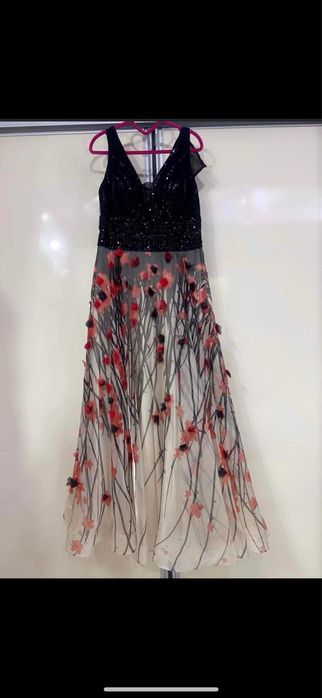 Rochii ocazie impecabile !