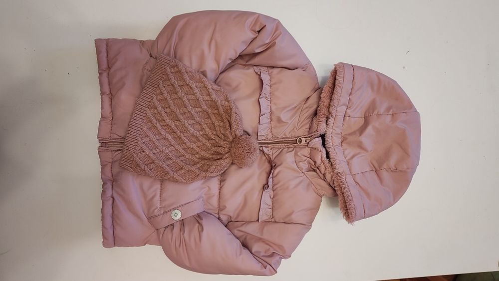 Зимно яке MANGO 92 размер. За момиче.