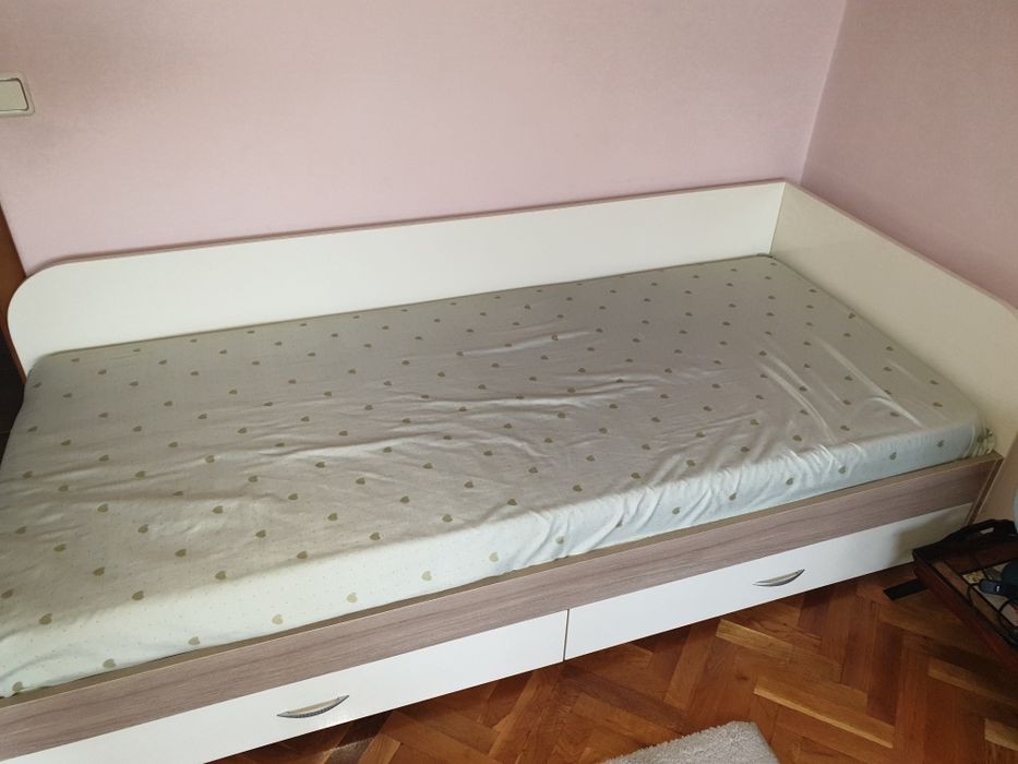 2 бр. Легла, 90/200