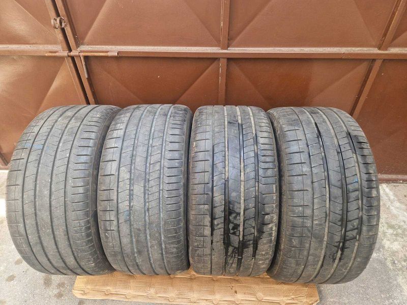 2 Pirelli R22 325/35
летни гуми 
DOT4919