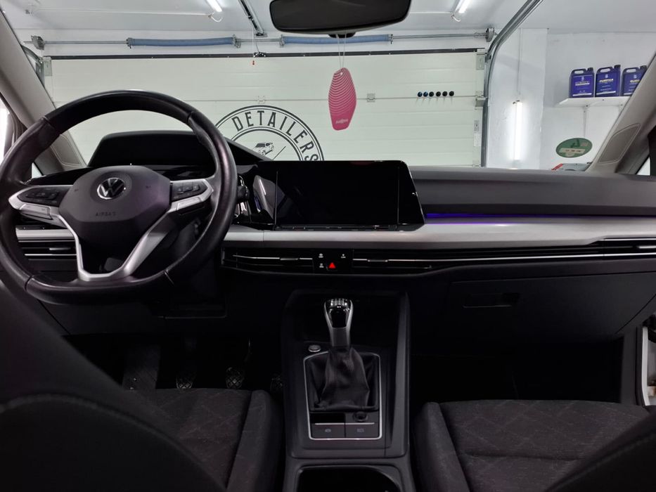 Volkswagen Golf VIII 8 2.0tdi 2021 virtual cockpit led leyless