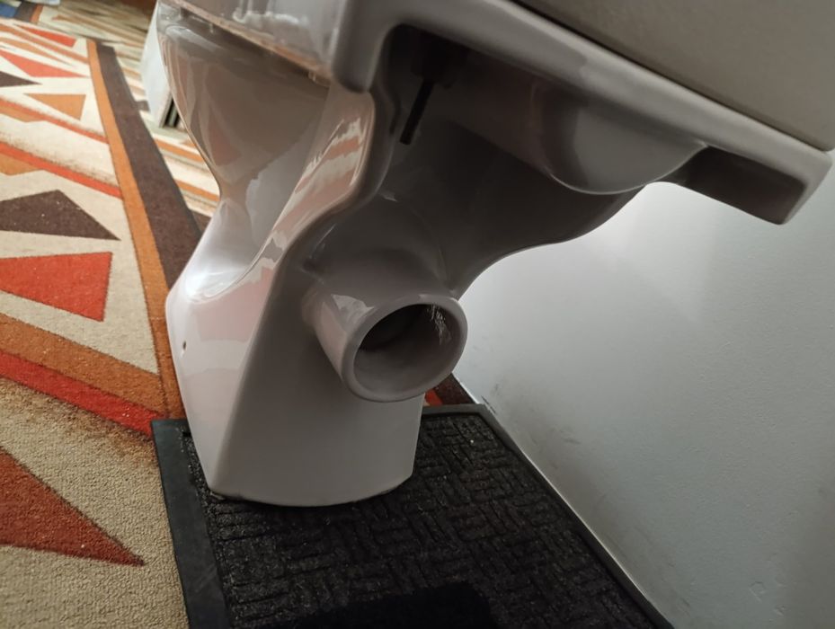 Продавам моноблок и мивка