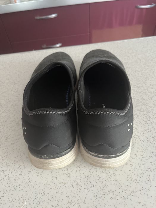 Продавам много запазени маратонки Runners 39 номер