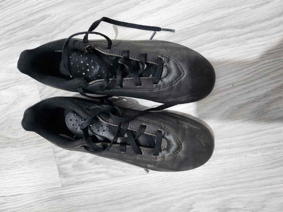 Детски бутонки adidas