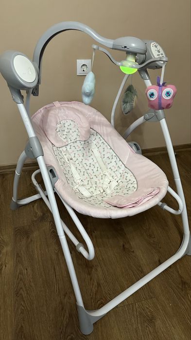 ПРОДАВАМ бебешка електрическа люлка Cangaroo Swing Star