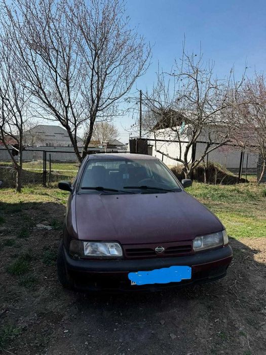 Nissan продам Primera