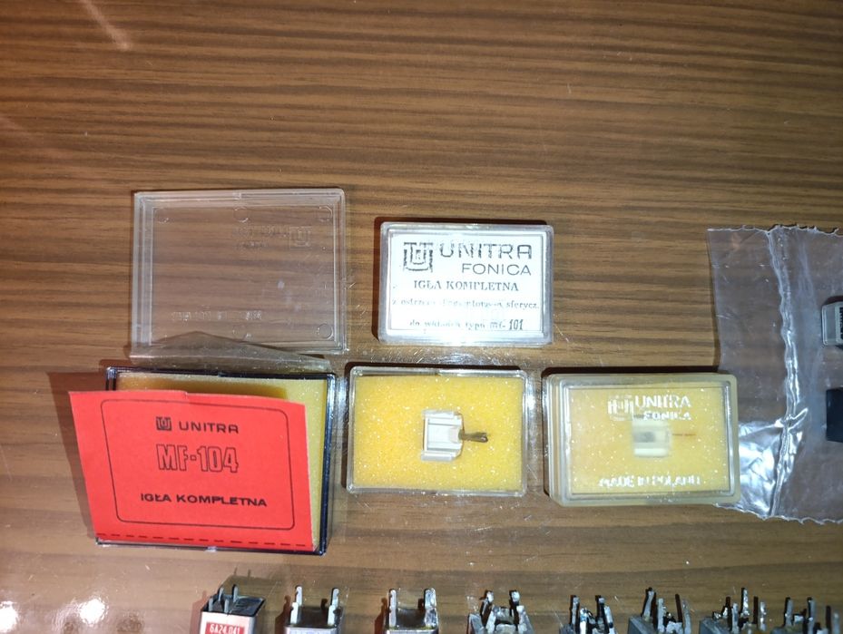 Головки,иглодержатель на винил проигрыватель.