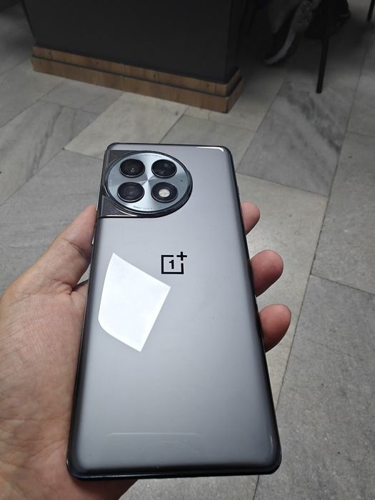 Oneplus Ace 2 Pro