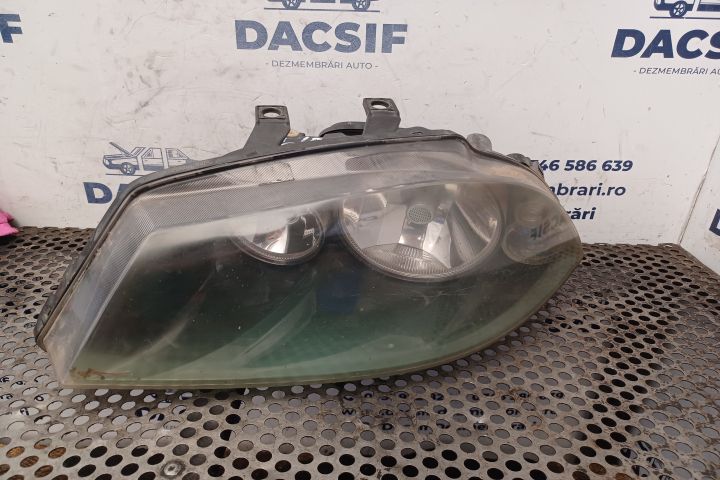 Far stanga 6L1941005A Seat Ibiza a 4-a generatie 6J