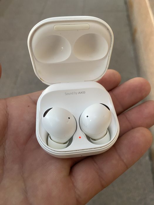 Продам наушники Galaxy Buds 2 Pro