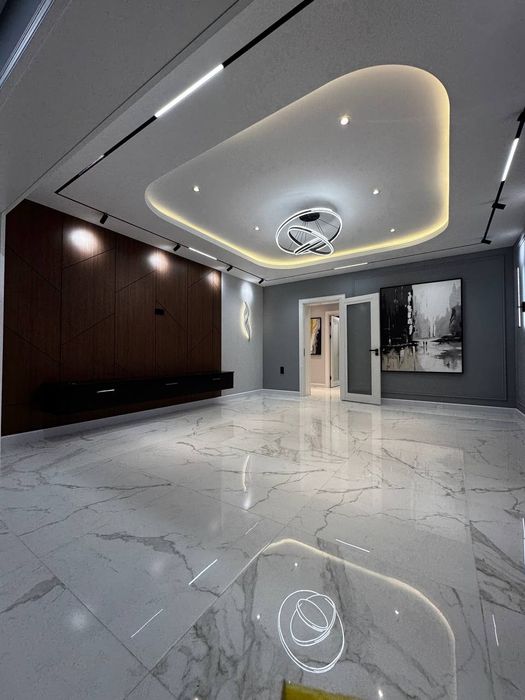 Нежилое помещение. Ойбек метро. С ремонтом.