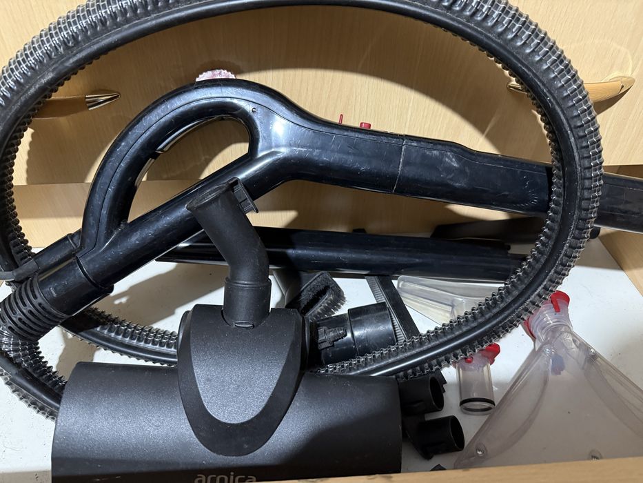 Пылесос моющий на запчасти