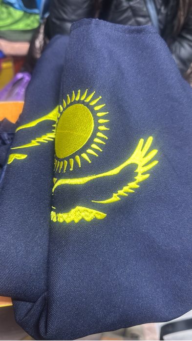 Вышивальная швейная машина