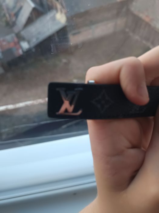 Vând Brățară Louis Vuitton.