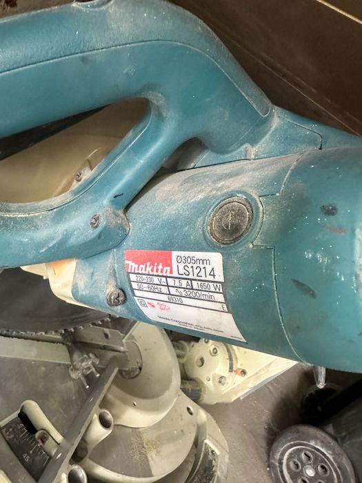 торцевая пила макита