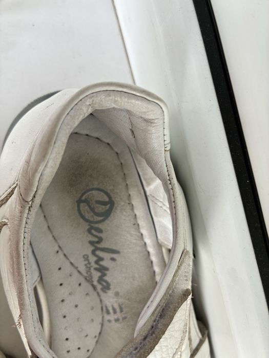 Продам сандали детские почти новые