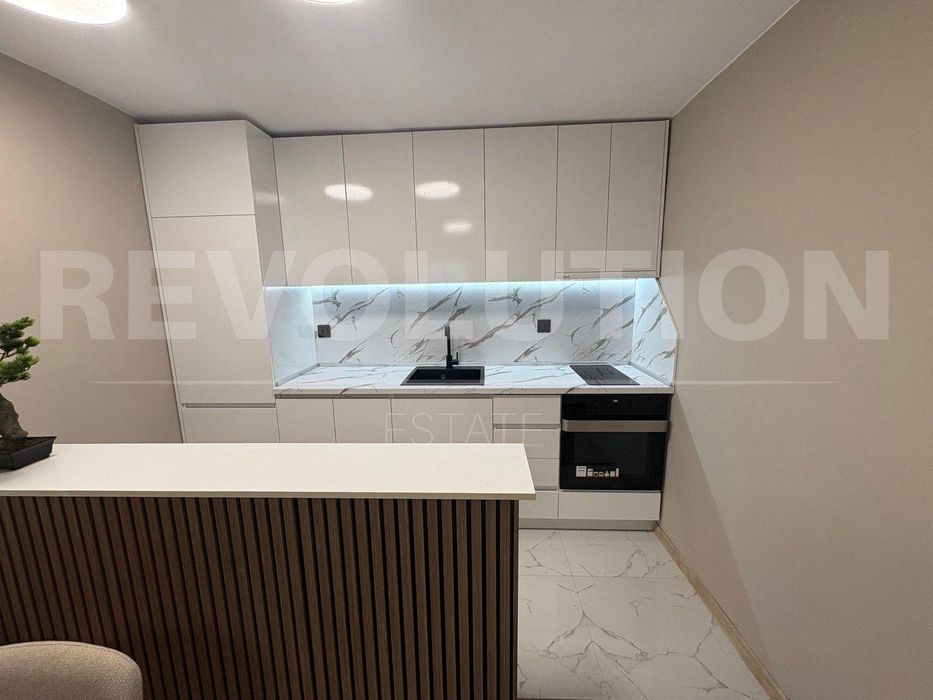 Двустаен апартамент в ж.к. Гео Милев