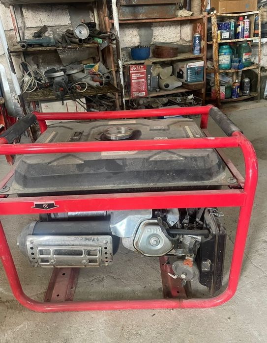 Генератор бензиновый