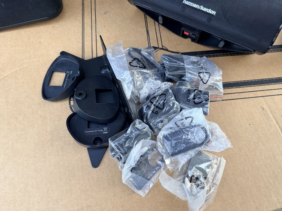 Harmann-Kardon 5+1 домашно кино (пълен комплект)