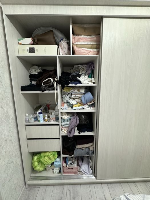 Продам шкаф- купе