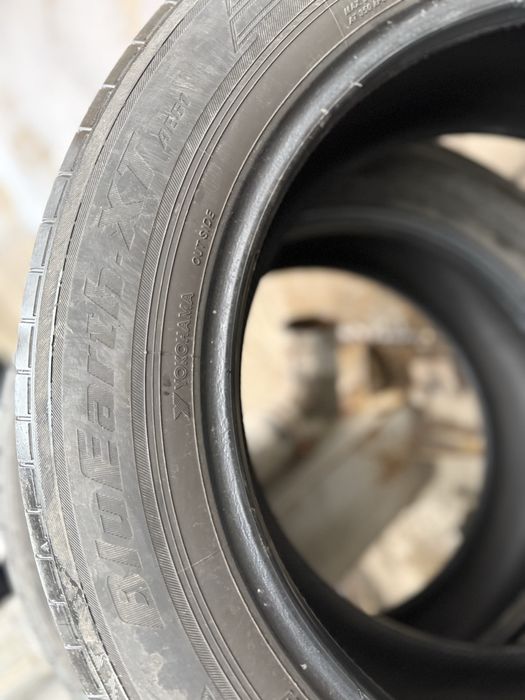 Летни гуми 4 бр. Yokohama BluEarth-XT AE61 225/60 R18 (DOT 2322)