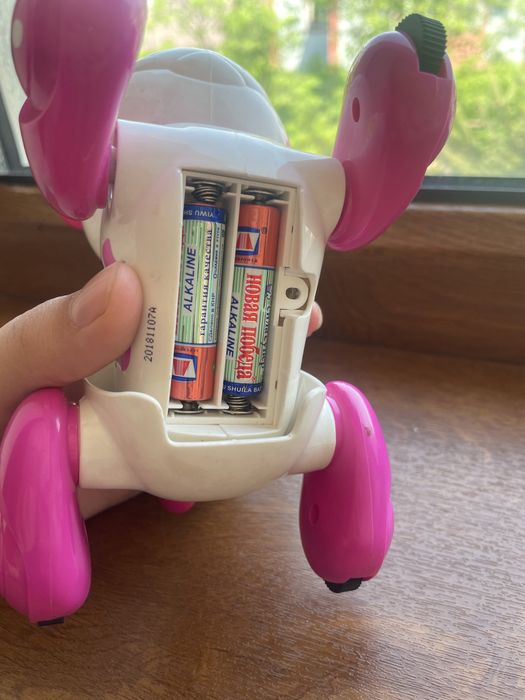 Робот кошка отдам за 2500