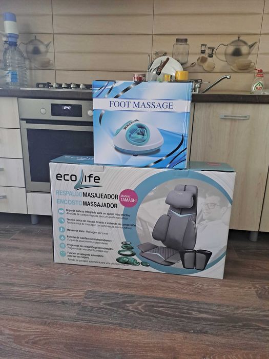 Fotoliu[pelerină] pentru masaj și aparat pentru reflexoterapie