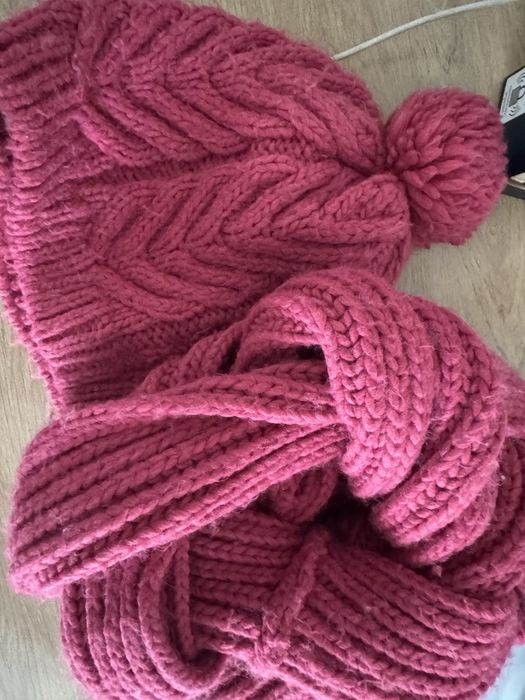 Очень теплые и удобные шапки и шарфы