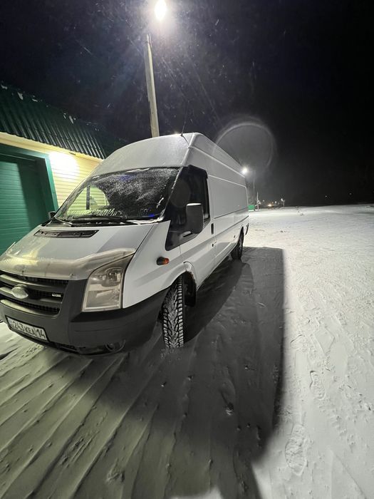 Микроавтобус Форд
