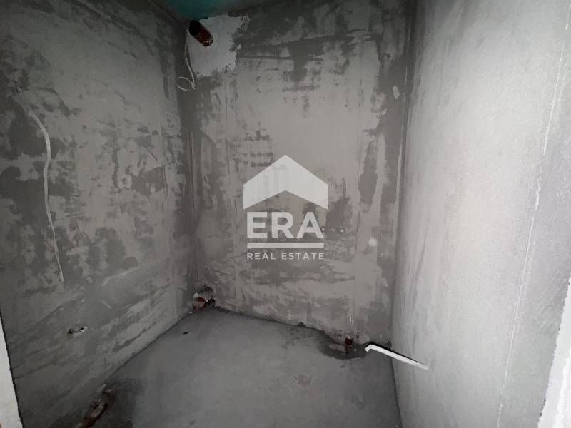 Двустаен апартамент в ***Луксозна сграда***