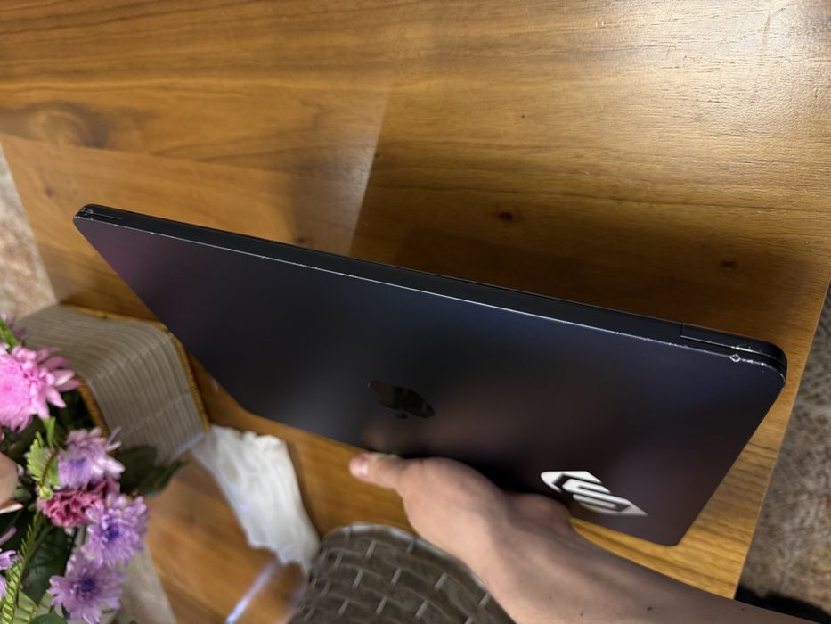 MacBook Air 13 inch M2 16/1Tb