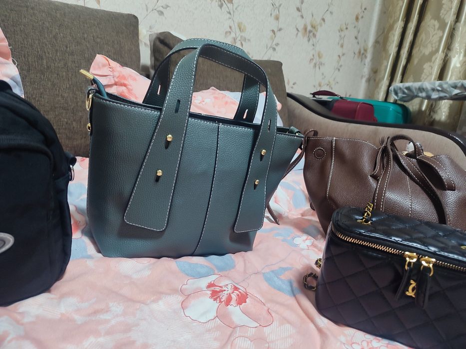 Женские сумки  распродажа