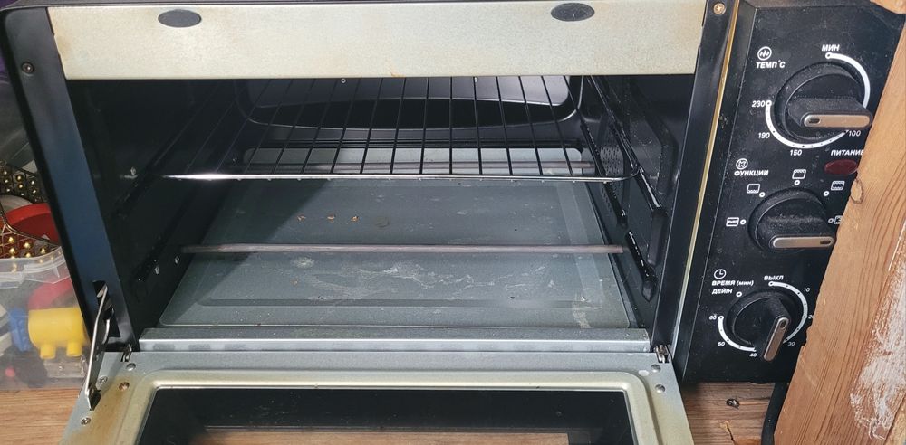 Посуда и кухонная утварь