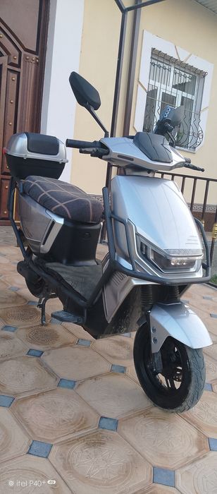 Elektron  skuter sotiladi