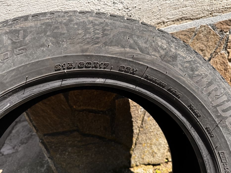 Комплект 4бр. Летни Гуми 215/60 R17 BRIDGESTONE