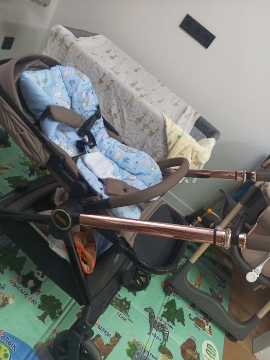 продам коляску кидило д 900