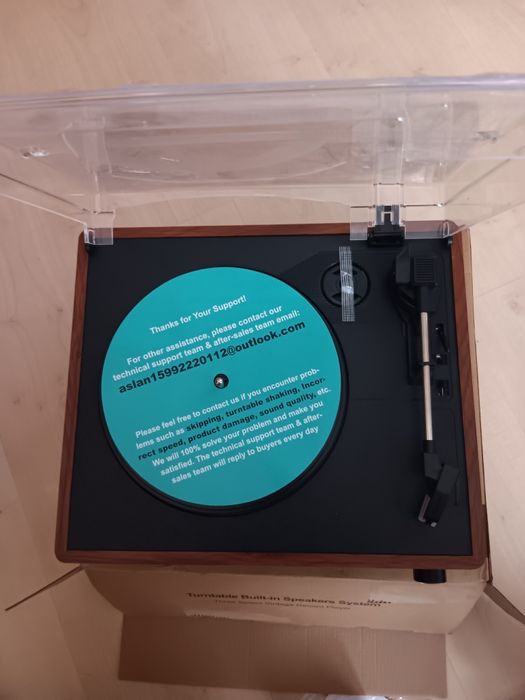 Грамофон (чисто нов)