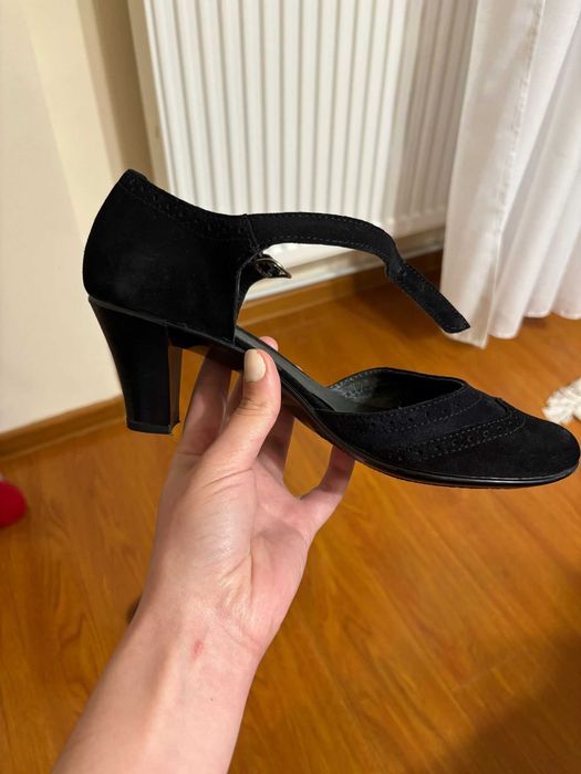 Pantof cu toc dama negru bluemarin