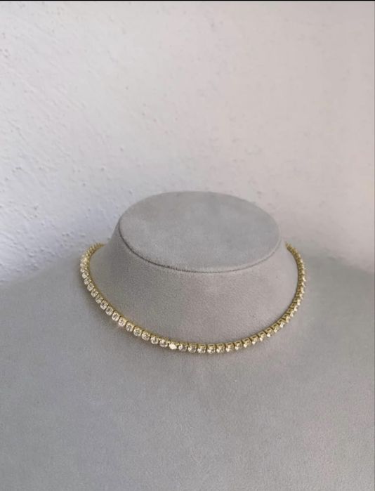 Colier din zirconiu