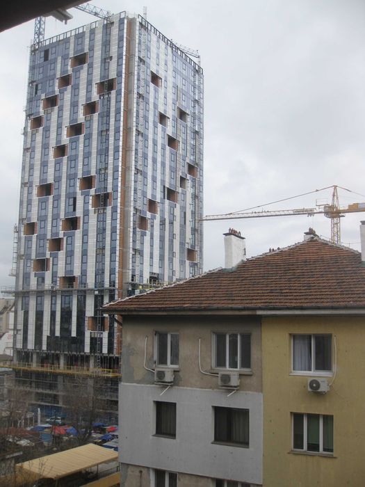 Дава се под наем Двустаен апартамент в София, Център - 69 кв.м за 548.25 € - Снимка #23
